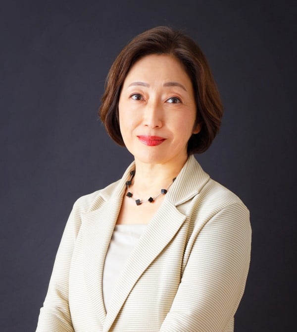 株式会社大央の社長、松岡恭子氏の宣材写真。