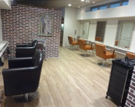 hair design Chou Chou by Yone（美容室）