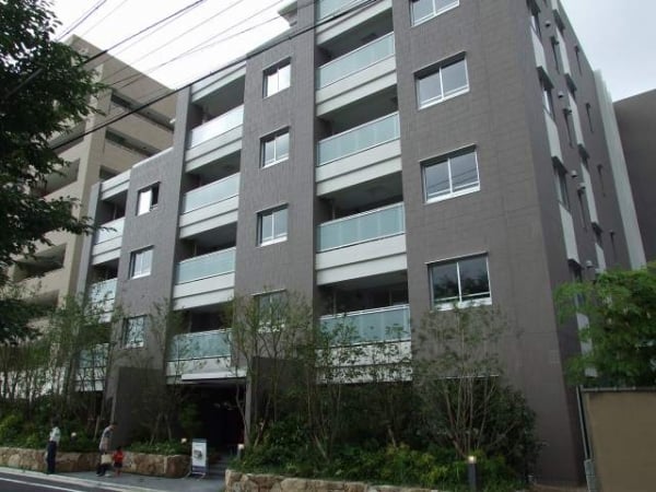 グランドメゾン浄水通り