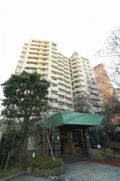 ライオンズマンション大濠パークサイドの外観